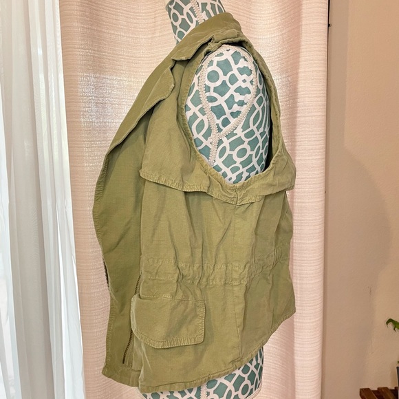Madewell Green Utility Vest - Picture 11 of 11